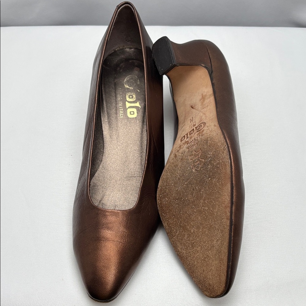 Golo Women 6.5 1980s Italy made Metallic Bronze Leather‎ Power Pump Vintage #249